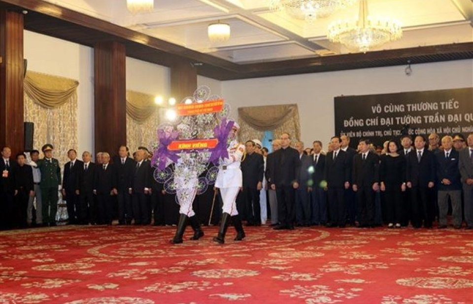 Lễ viếng Chủ tịch nước Trần Đại Quang tại TP Hồ Chí Minh và Ninh Bình