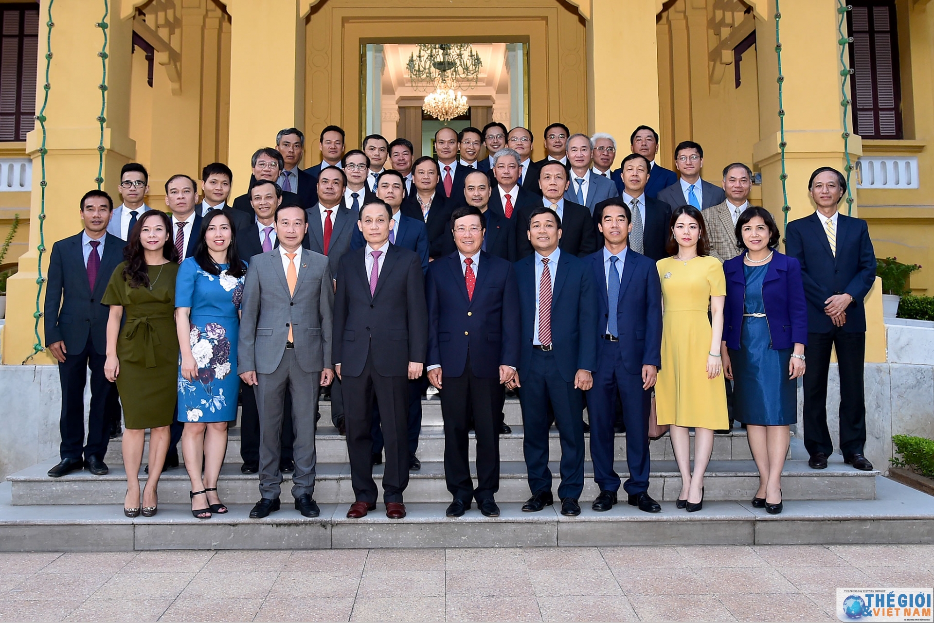 trao quyet dinh bo nhiem thu truong ngoai giao nguyen minh vu