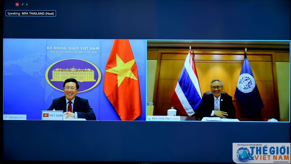 vietnam thailand expand cooperation in different sectors