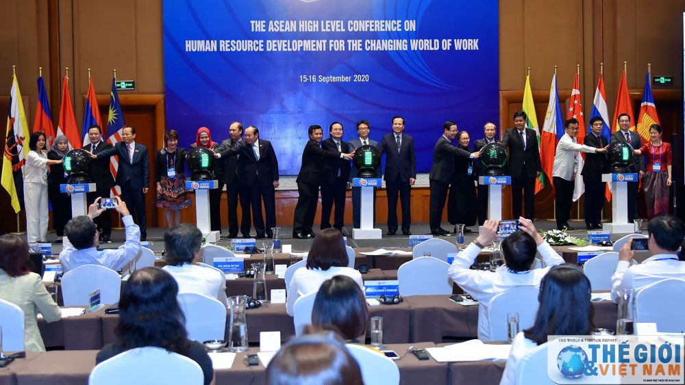 ASEAN cam kết phát triển nguồn nhân lực trong thế giới công việc đang đổi thay