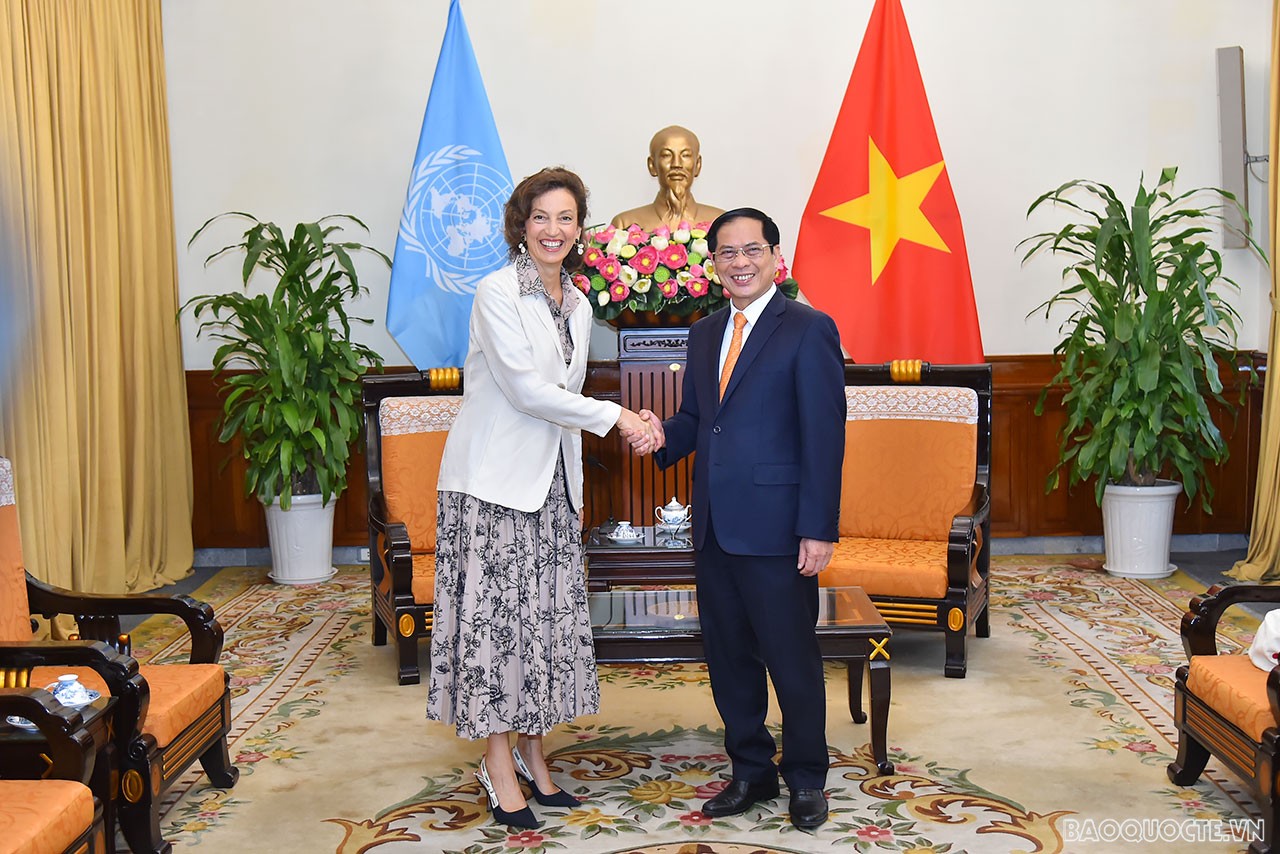 Bộ trưởng Ngoại giao Bùi Thanh Sơn đón, tiếp Tổng giám đốc UNESCO Audrey Azoulay