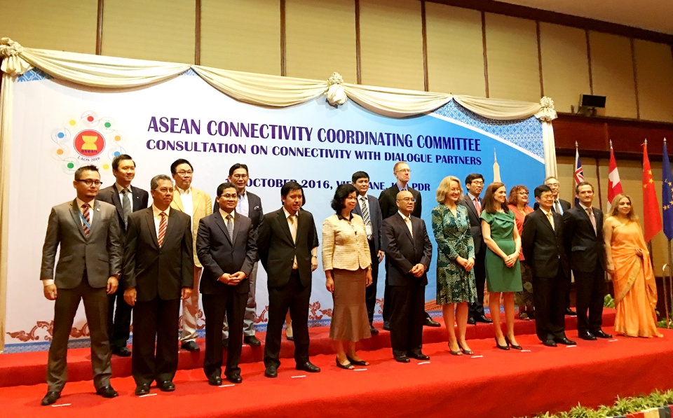 asean trien khai ke hoach tong the ve ket noi 2025