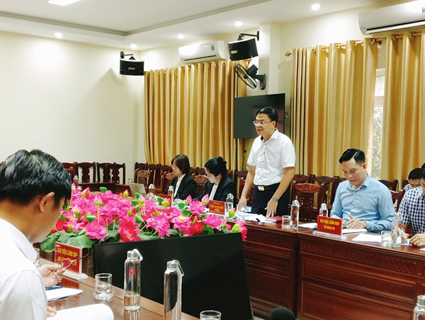 Thứ trưởng Ngoại giao Phạm Quang Hiệu phát biểu tại buổi làm việc với lãnh đạo tỉnh Bà Rịa - Vũng Tàu. 