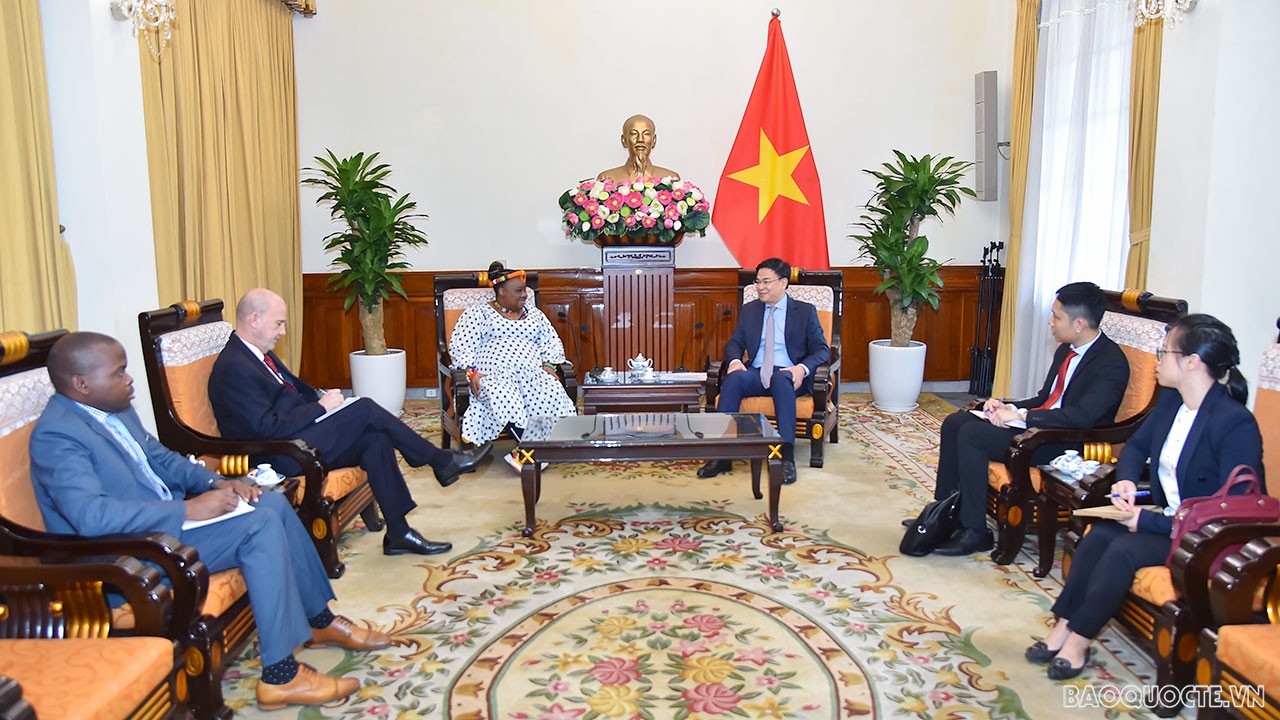 Thứ trưởng Ngoại giao Phạm Quang Hiệu tiếp Đại sứ Nam Phi và Đại sứ Saudi Arabia