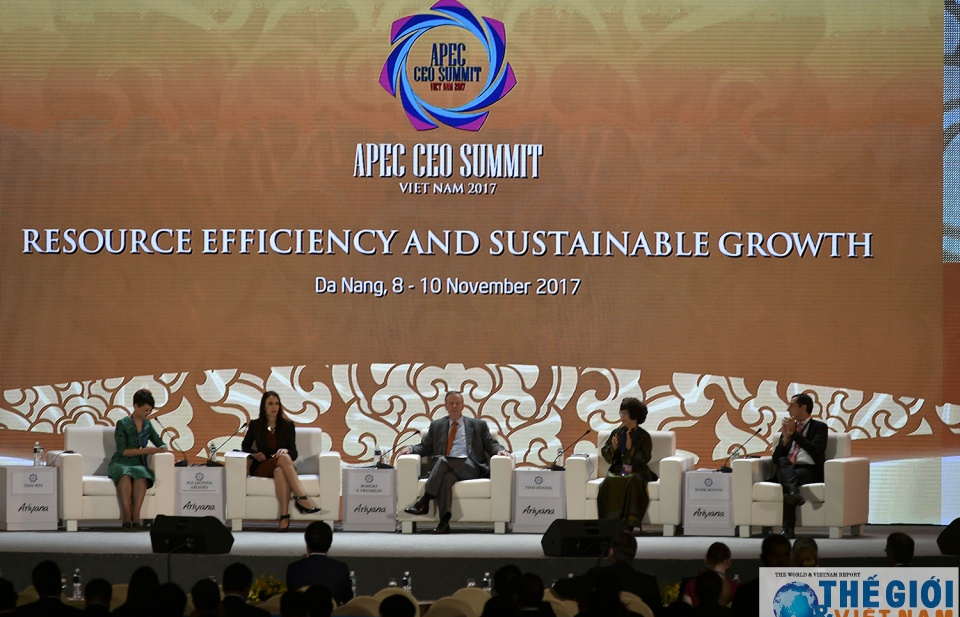 APEC 2017: CEO Summit bước vào ngày làm việc cuối cùng