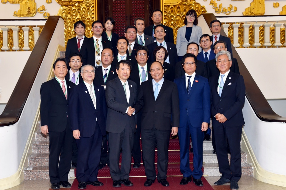 Phòng Thương mại và Công nghiệp Osaka, Nhật Bản tìm hiểu cơ hội hợp tác, đầu tư tin nhap 20171123230217