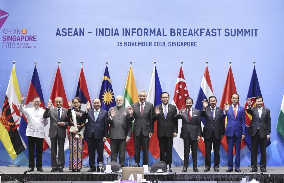 Ăn sáng làm việc không chính thức ASEAN - Ấn Độ