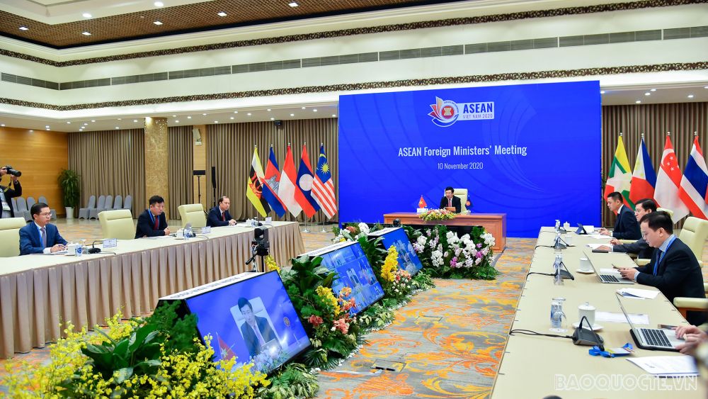 Hội nghị Cấp cao ASEAN 37: Cùng nhìn lại, hướng tương lai