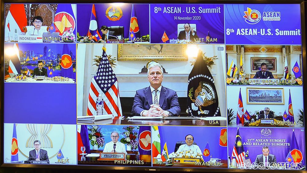Sáng 14/11, Thủ tướng Chính phủ Việt Nam Nguyễn Xuân Phúc, Chủ tịch ASEAN 2020, đã chủ trì Hội nghị Cấp cao ASEAN - Hoa Kỳ lần thứ 8 trực tuyến. (Ảnh: Tuấn Anh)