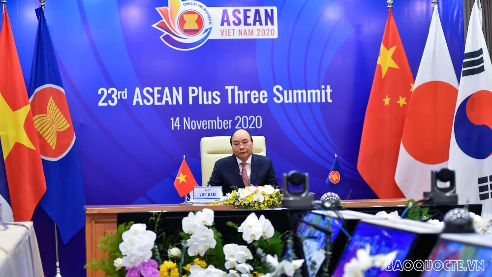 TGVN. Chiều 14/11, trong khuôn khổ Hội nghị Cấp cao ASEAN 37, Thủ tướng Chính phủ Nguyễn Xuân Phúc đã chủ trì Hội nghị Cấp cao ASEAN+3 lần thứ 23. (Ảnh: Tuấn Anh)