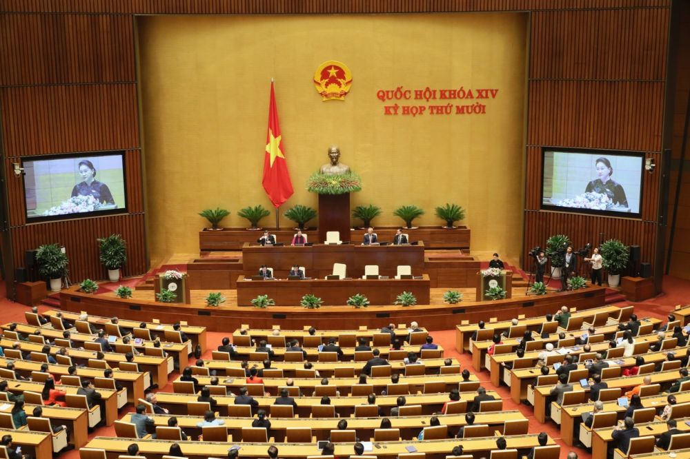 Kỳ họp thứ 10 của Quốc hội - đoàn kết dân tộc, nhanh chóng phục hồi kinh tế. (Ảnh: VGP/Nhật Bắc)