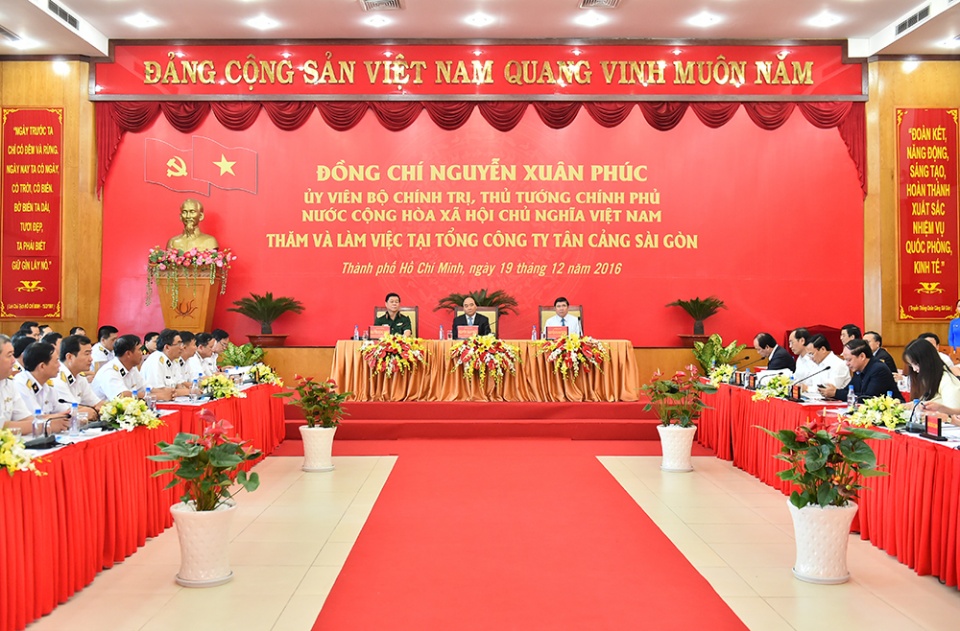 tong cong ty tan cang sai gon phai tung buoc vuon ra tam quoc te