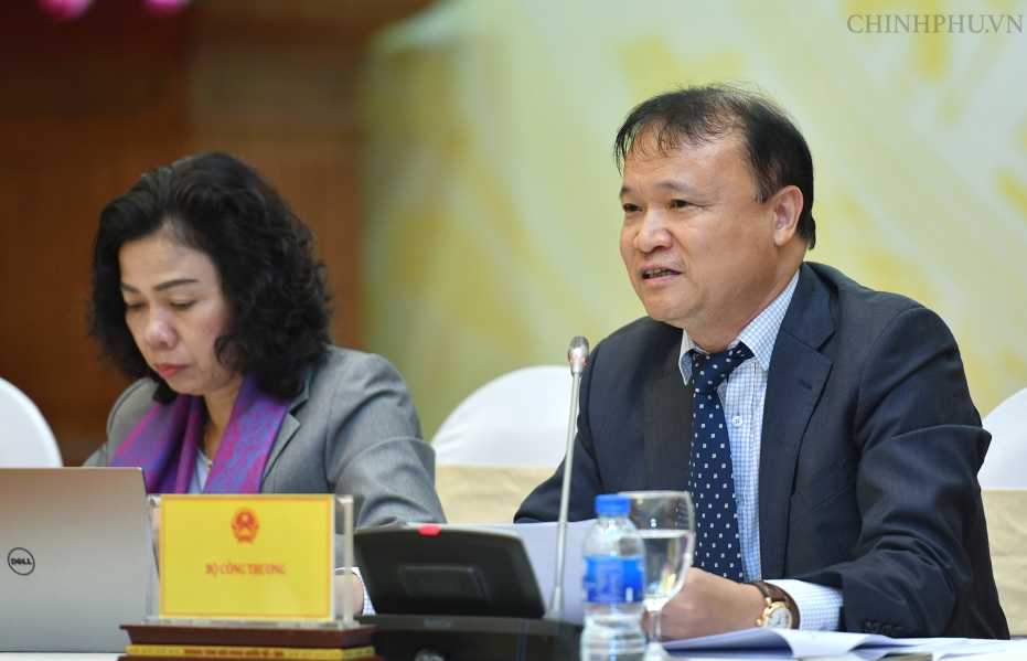 Cần nâng cao trách nhiệm của chính quyền địa phương trong việc xuất lậu quặng tại Lào Cai