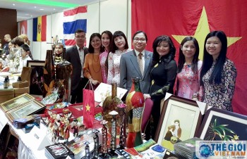Đại sứ quán Việt Nam tham dự Hội chợ từ thiện quốc tế lần thứ 11 tại Ba Lan