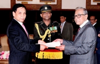 bangladeshi pm receives new vietnamese ambassador