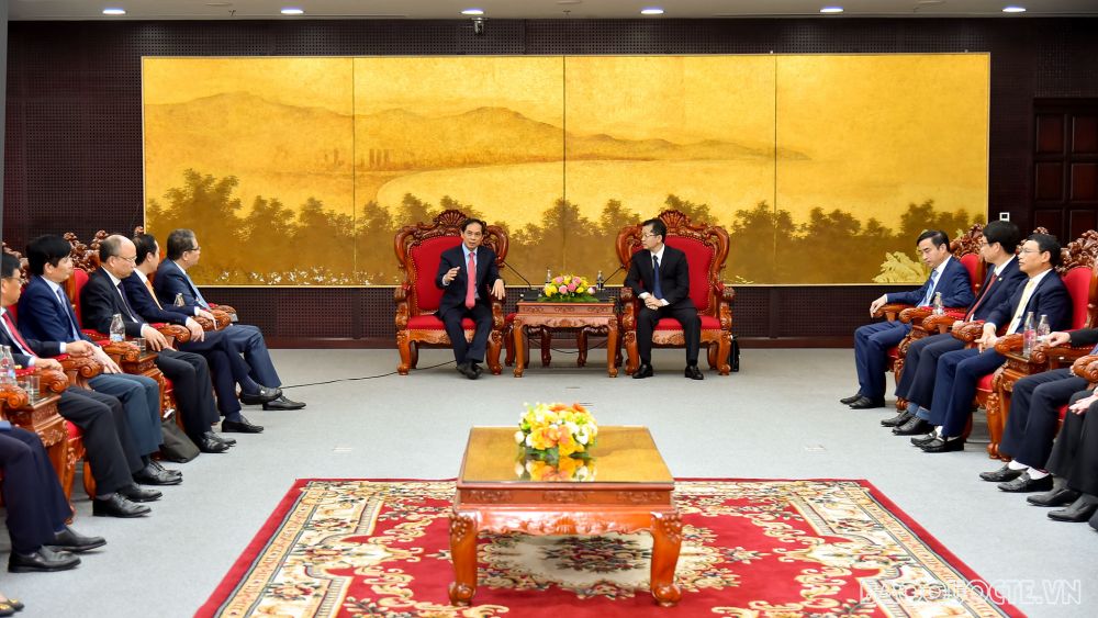Tăng cường phối hợp trong công tác đối ngoại giữa Bộ Ngoại giao và TP Đà Nẵng