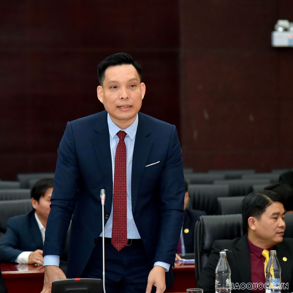 Đoàn Trưởng Cơ quan đại diện Việt Nam ở nước ngoài nhiệm kỳ 2020-2023 tọa đàm với Lãnh đạo các tỉnh miền Trung