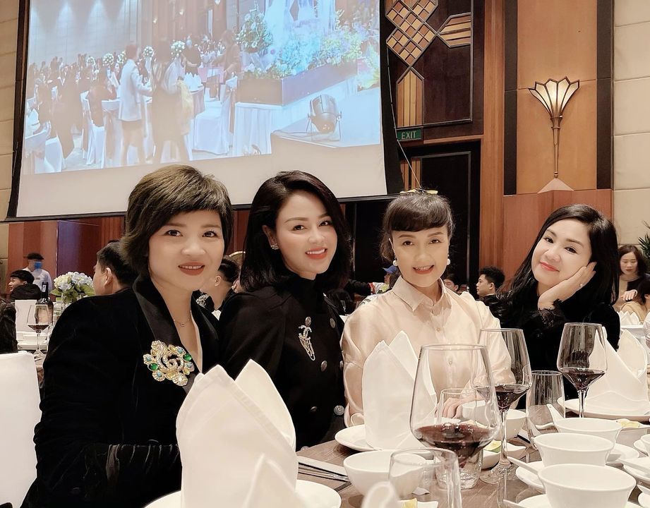Sao Việt tuần qua: