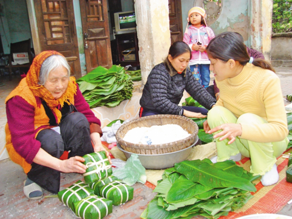 ngam ve tet ta tet tay