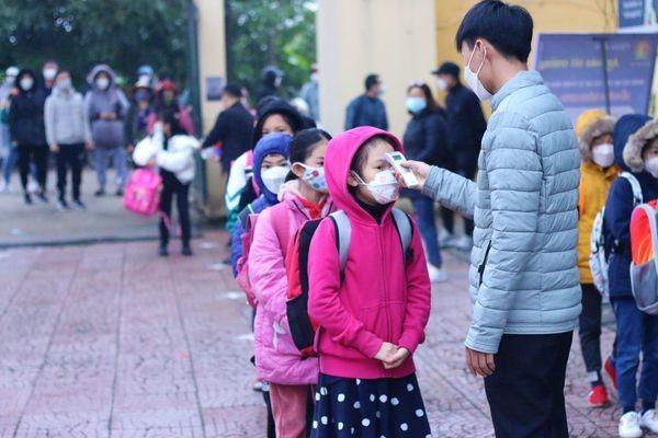 Only close contacts must quarantine if positive cases found in schools