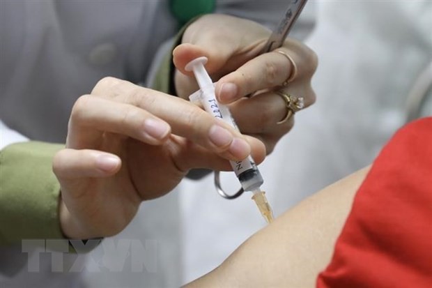 Ngày 8/3, 900 nhân viên y tế sẽ được tiêm vaccine ngừa Covid-19