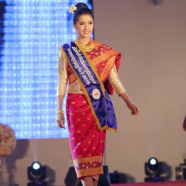 Nhan sắc quyến rũ của tân Hoa hậu Lào