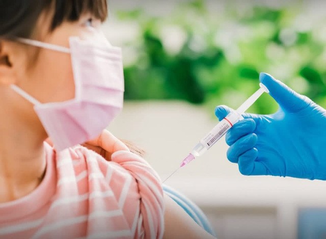 Hà Nội: Sức khỏe trẻ dưới 12 tuổi sau tiêm vaccine Covid-19 ra sao?