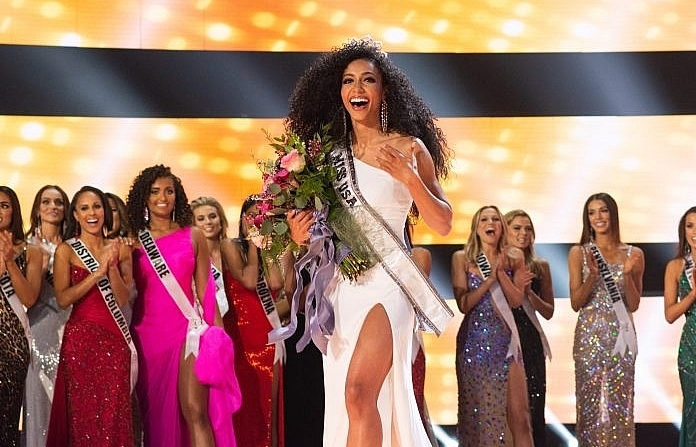 Mỹ nhân "luống tuổi" bất ngờ đăng quang Hoa hậu Mỹ 2019