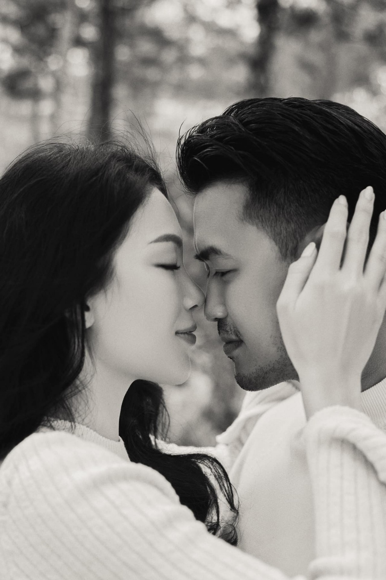 Thiếu gia Phillip Nguyễn và người mẫu Linh Rin sắp kết hôn