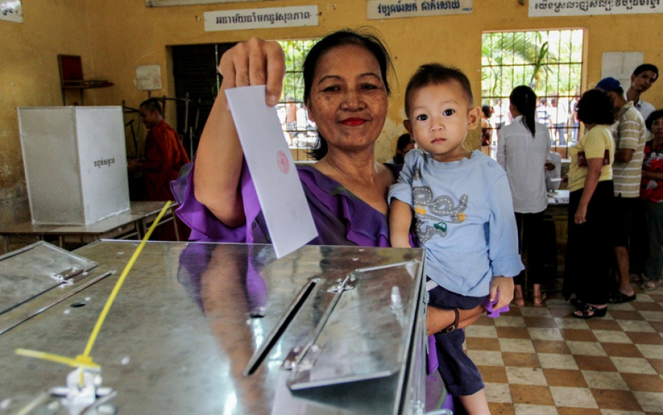 Campuchia: Đông đảo cử tri đi bầu cử Hội đồng xã, phường