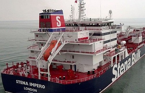 Lo ngại Iran thách thức tự do hàng hải quốc tế, Anh cảnh báo tàu tránh xa Eo biển Hormuz