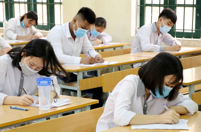 Điểm thi tốt nghiệp 2021: Bình Dương dẫn đầu cả nước, Nam Định về nhì, Hà Nội xếp thứ 25