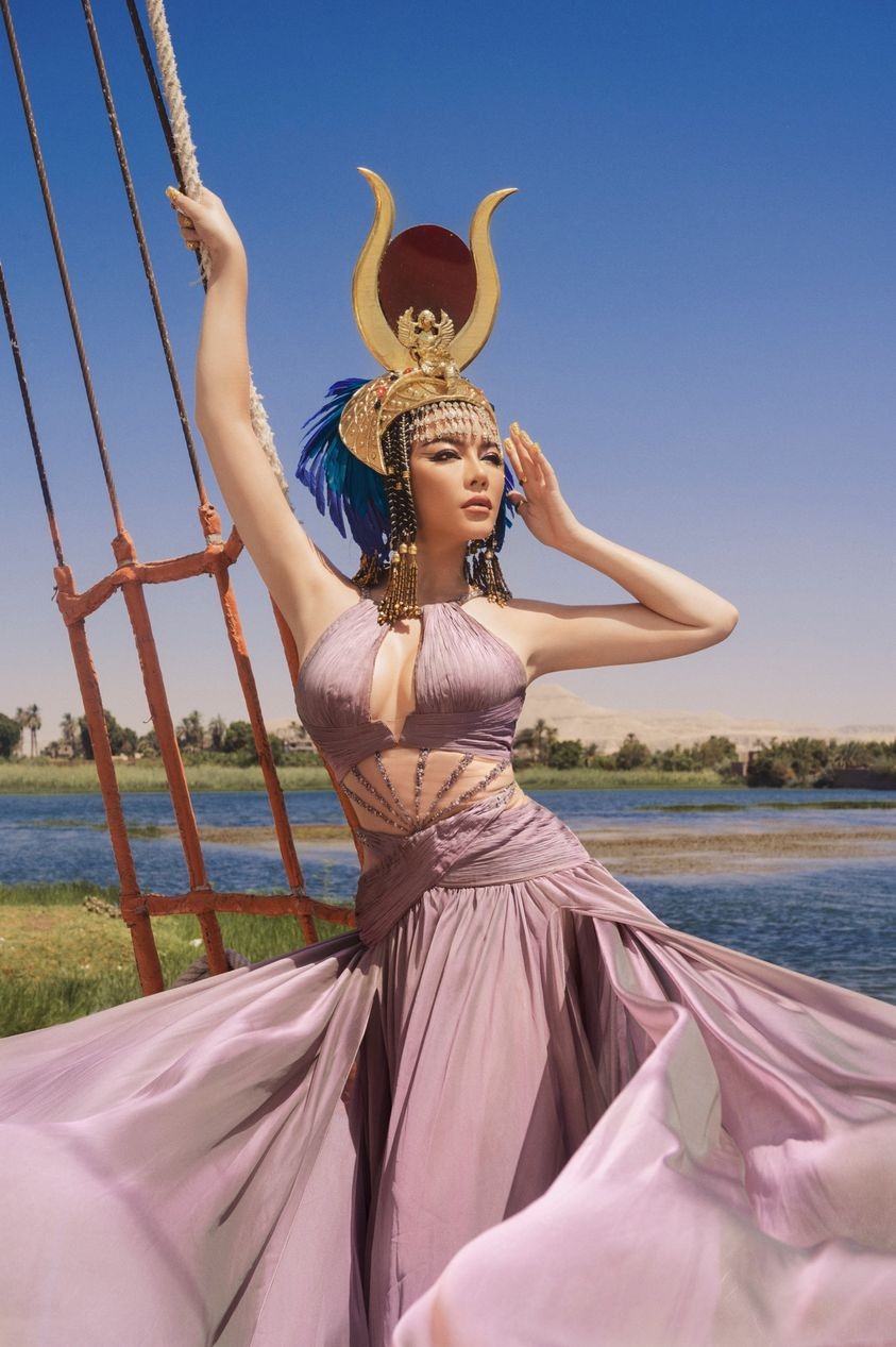 Lý Nhã Kỳ hóa nữ thần Ai Cập