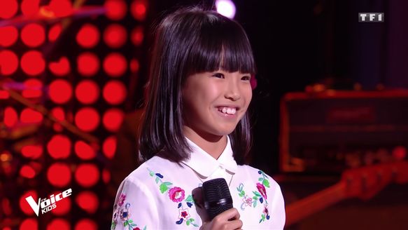 'Bonjour Vietnam' của cô bé gốc Việt chinh phục khán giả 'The Voice Kids' Pháp