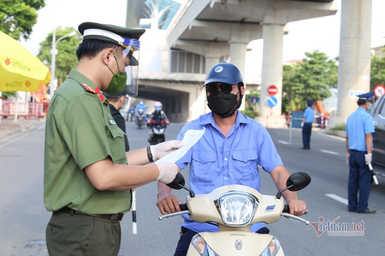 Hà Nội: Những trường hợp nào không cần giấy đi đường vẫn có thể lưu thông?