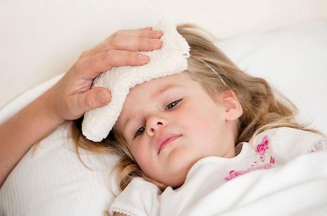 Sốt ở trẻ em: Nhận biết các loại bệnh thường gặp và cách chăm sóc
