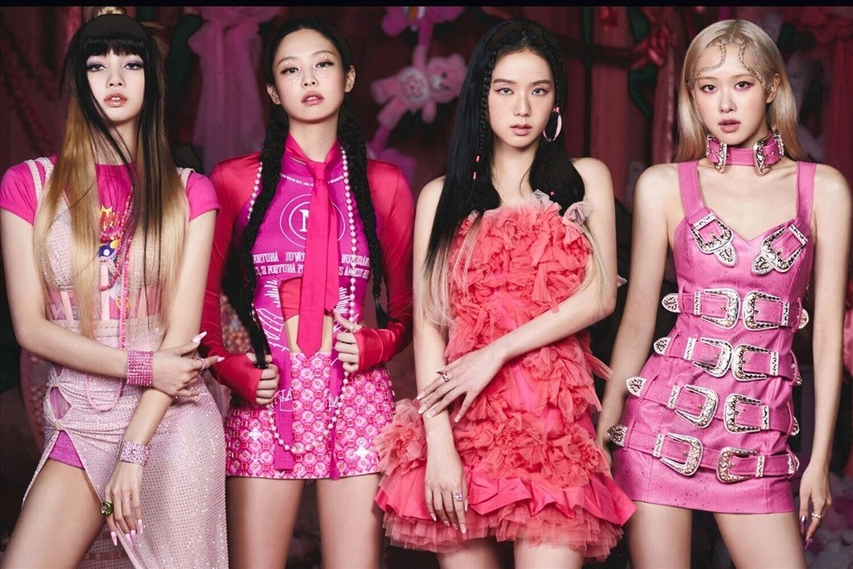 Blackpink, Shut Down: \