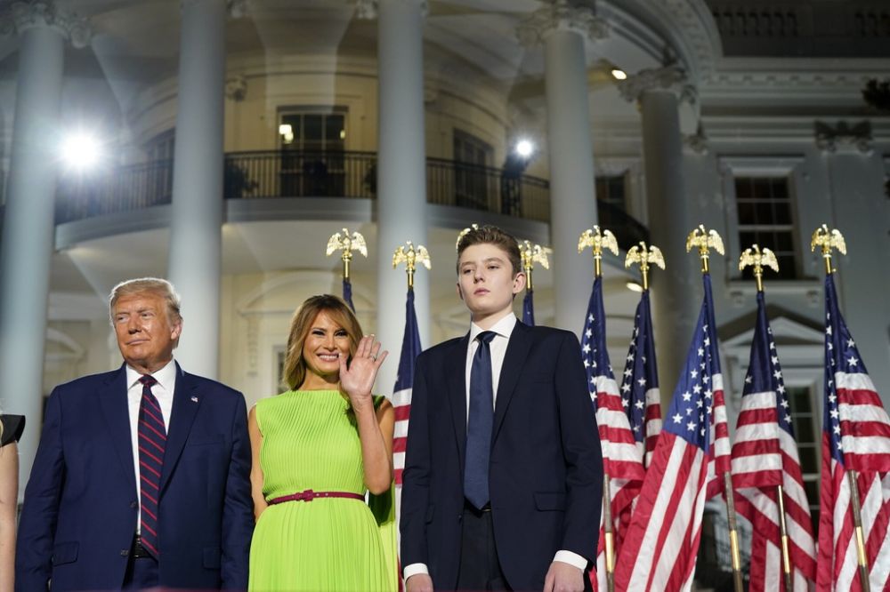 Vì sao Tổng thống Donald Trump ca ngợi cậu út là "thiên tài máy tính"?