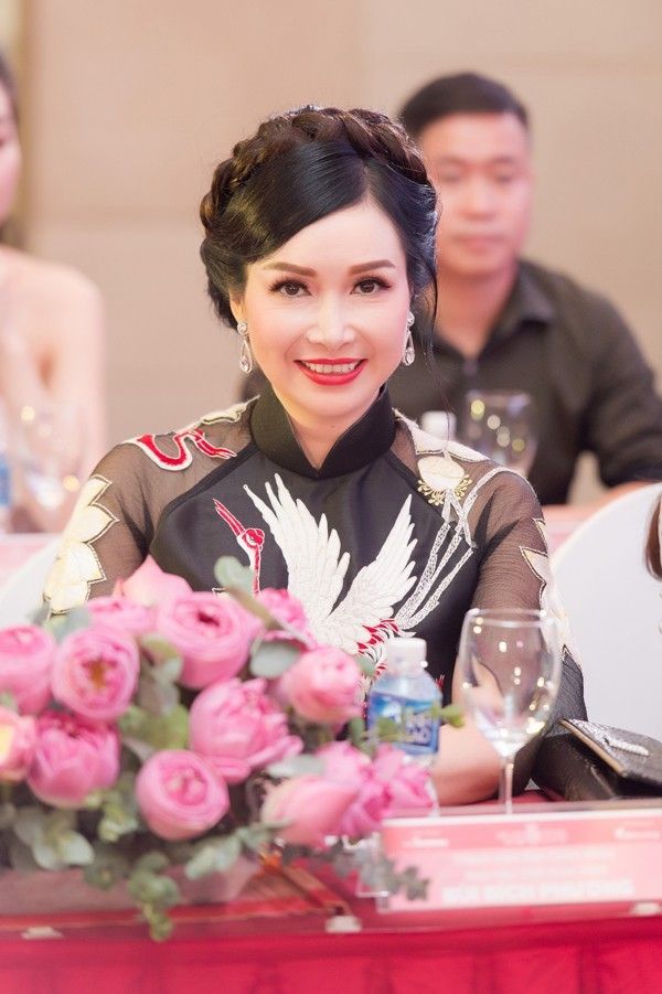 Những câu chuyện ít người biết về 3 hoa hậu của Việt Nam