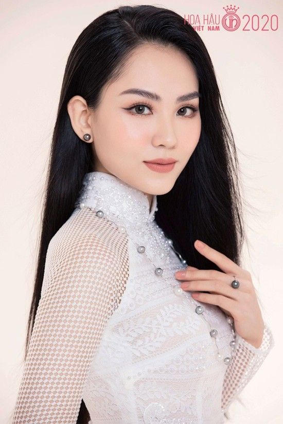 Vẻ đẹp trí tuệ ‘lên ngôi’ Hoa hậu Việt Nam 2020