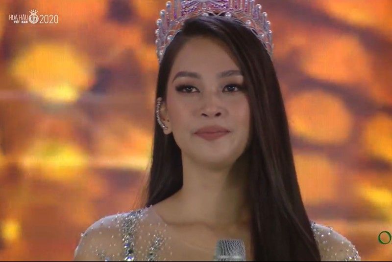 Đỗ Thị Hà đăng quang Hoa hậu Việt Nam 2020, Thần tiên tỷ tỷ' Đặng Thu Thảo tái xuất lộng lẫy,Tiểu Vy bật khóc trên sân khấu!