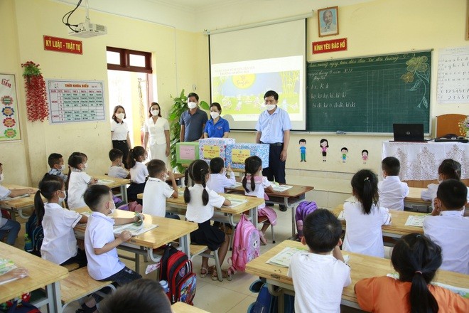Quảng Ninh: Học sinh 8 xã, thị trấn, thuộc một huyện tạm dừng đến trường