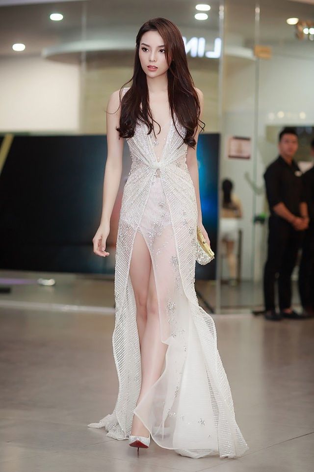 Điểm danh những Hoa hậu Việt Nam ‘vướng thị phi’: Đỗ Thị Hà bị ‘bóc phốt’ ứng xử tệ cũng không bằng hình phạt dành cho Kỳ Duyên