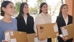 Top 3 Hoa hậu Việt Nam 2020 đi làm từ thiện tại Thanh Hóa