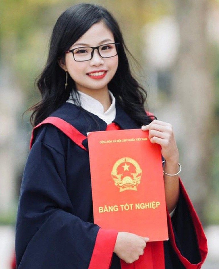 Nữ thủ khoa Đại học Kinh tế Quốc dân được đặc cách học tiến sĩ ở tuổi 21