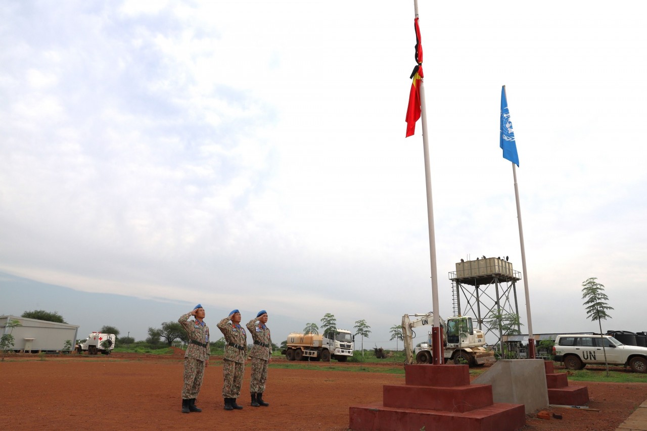Đội Công binh Việt Nam ở châu Phi làm lễ Quốc tang Tổng Bí thư Nguyễn Phú Trọng