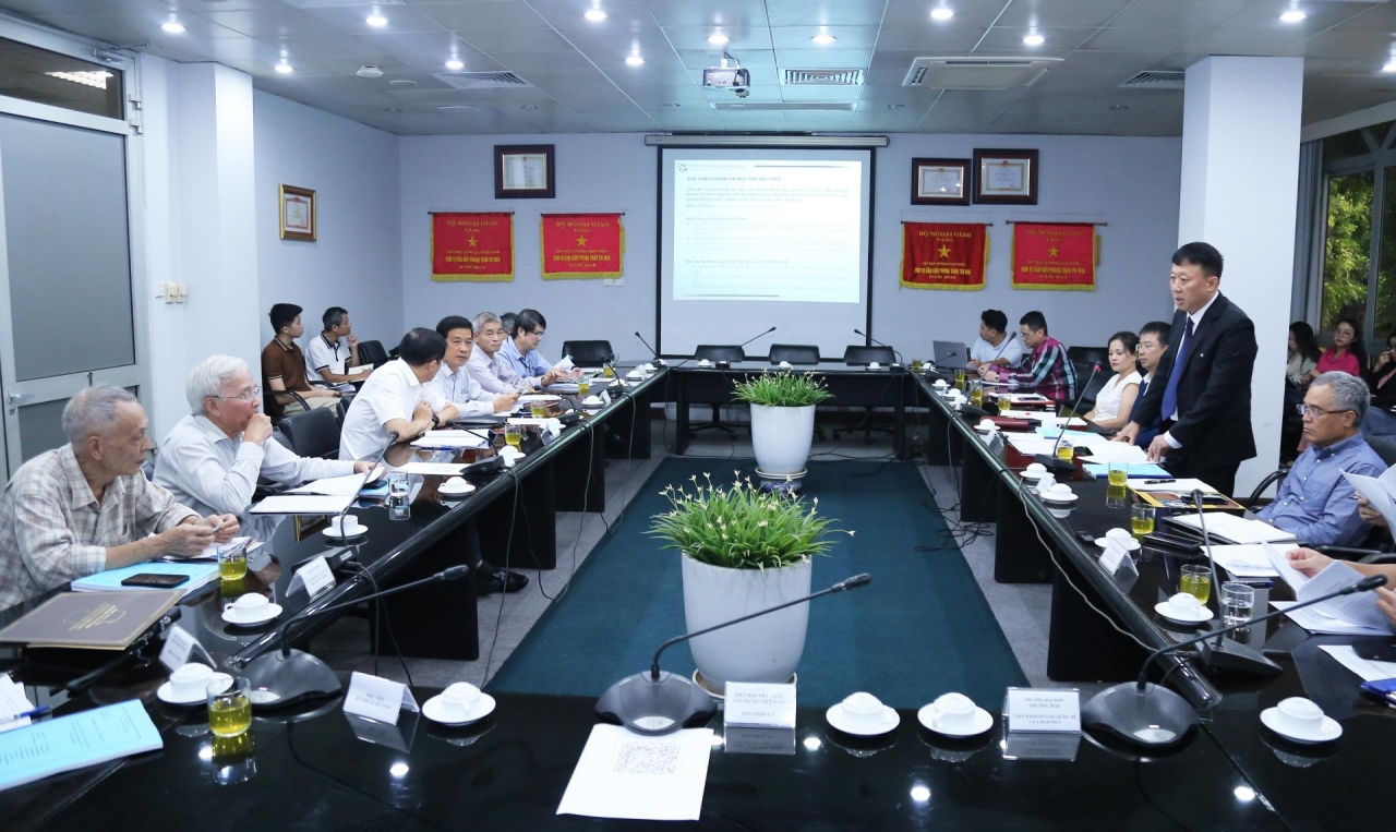 Hoàn thiện khung pháp lý và quy chế hoạt động Ban Quản lý dự án Bộ Ngoại giao