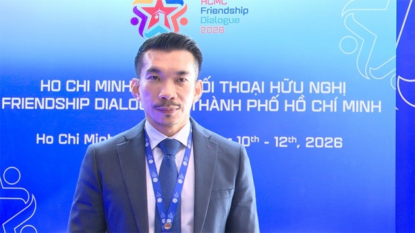 Phó Đô trưởng Thủ đô Phnom Penh (Campuchia) Seng Vannak trả lời phỏng vấn bên lề Hội Nghị FD2026