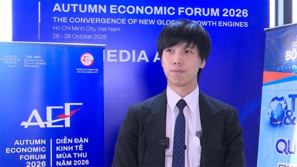 Ông Jesse Choi trả lời phỏng vấn tại Diễn đàn Kinh tế mùa Thu 2026