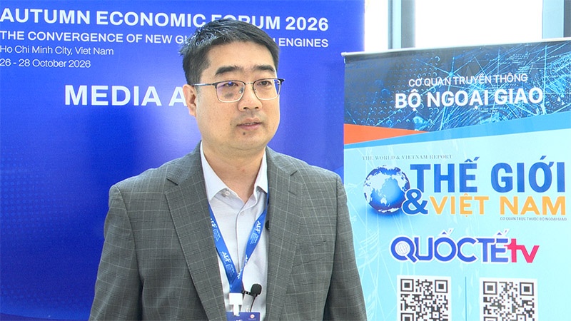 Ông Tao Bo trả lời phỏng vấn tại Diễn đàn Kinh tế mùa Thu 2026